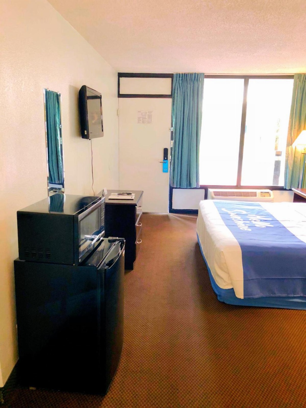 Days Inn by Wyndham Kissimmee FL